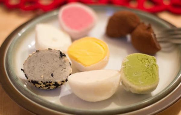 Daifuku Mochi haricot rouge et sésames